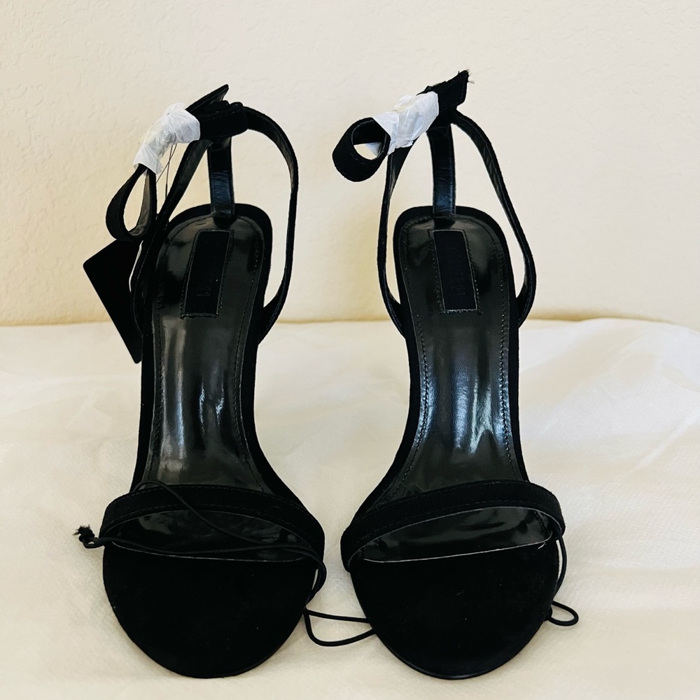 Forever 21 shoes size 5.5